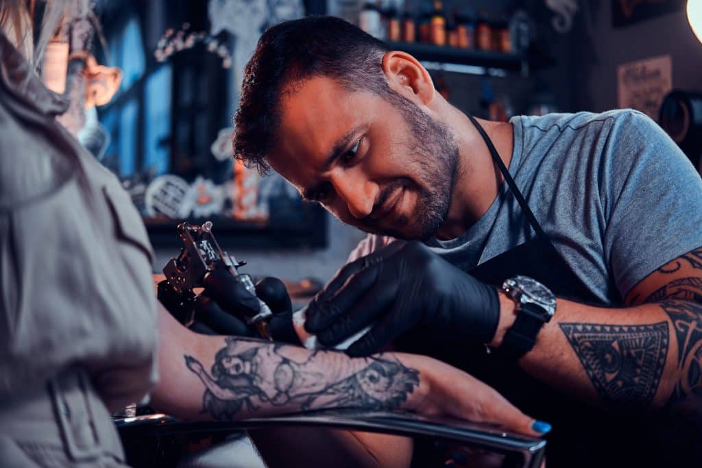 clinica chavarri_remover tatuajes_miraflores_san borja_quitar tatuajes en lima